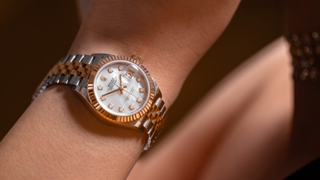 cara mengecilkan jam tangan rantai