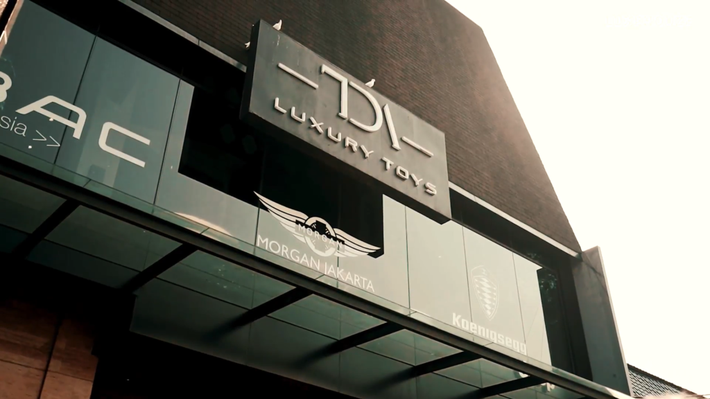 Breakfast Run Stars Meet TDA Luxury Toys