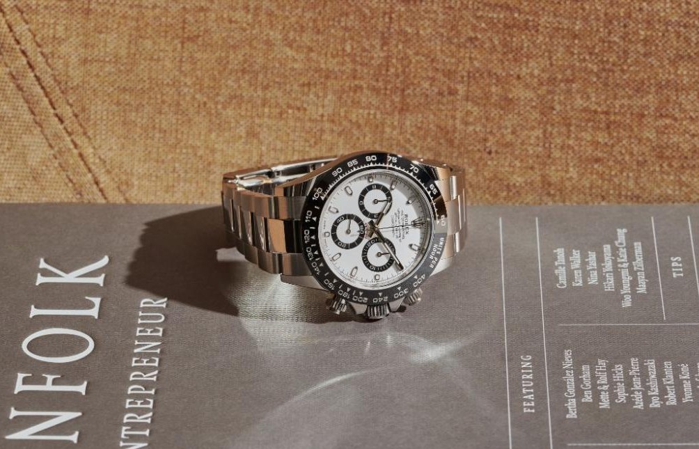 Luxehouze SaleLUXEbration October