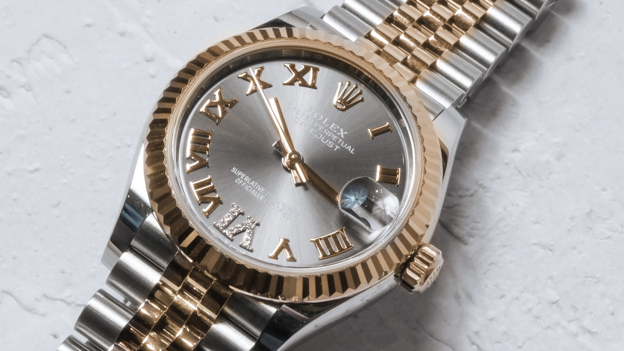 how to change watch strap