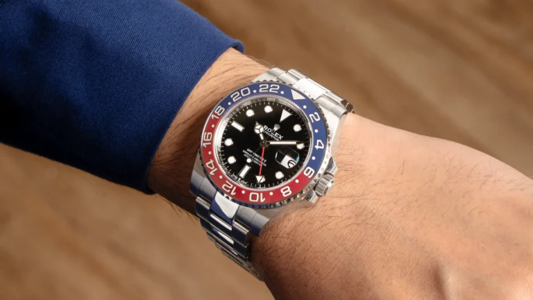 Best Watches to Wear with navy Suit: The Ultimate Guide to Timeless Elegance