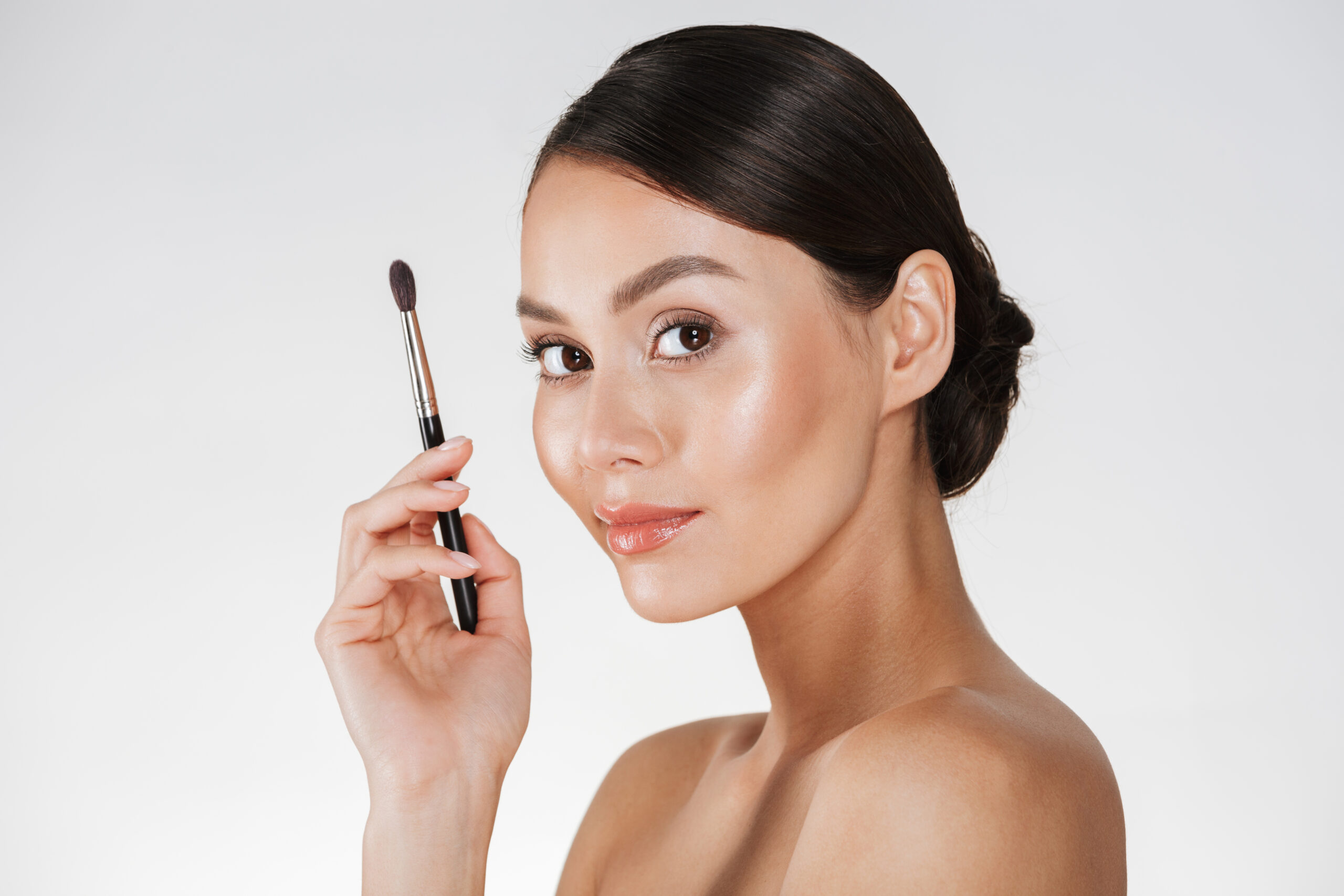 Urutan Cara Makeup Natural untuk Pemula, Cocok untuk Sehari-hari