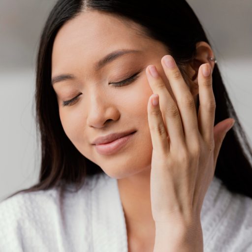 urutan makeup yang benar dan tahan lama untuk pemula