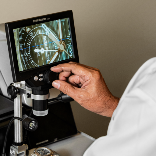 How Luxehouze Guarantees the Authenticity of Your Luxury Timepiece