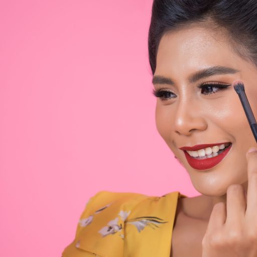 Tips dan Rekomendasi Makeup untuk Kulit Sawo Matang untuk Pemula